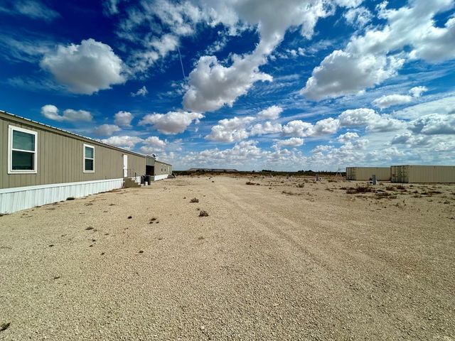 722 E 48th Lane, Fort Stockton, TX 79735
