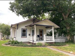 718 Laramie Street, Manhattan, KS 66502