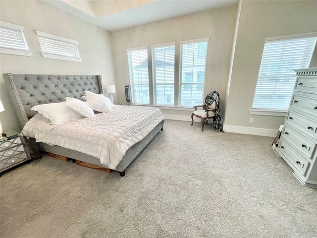 809 Leavenworth Avenue, Houston, TX 77008