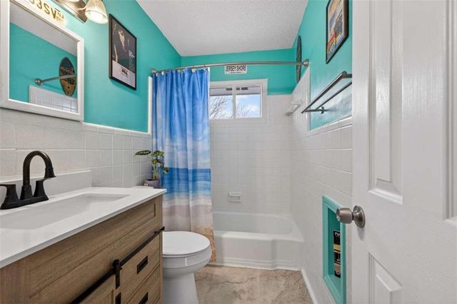 315 Hilderbrand Drive B4, Sandy Springs, GA 30328