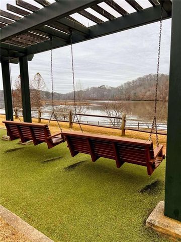 315 Hilderbrand Drive B4, Sandy Springs, GA 30328