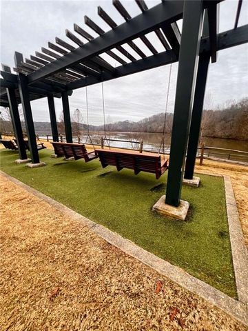 315 Hilderbrand Drive B4, Sandy Springs, GA 30328