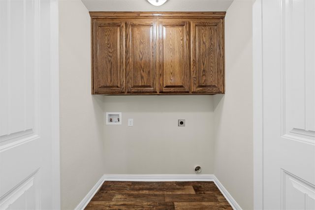 204 Hawk Ridge, Lacy Lakeview, TX 76705