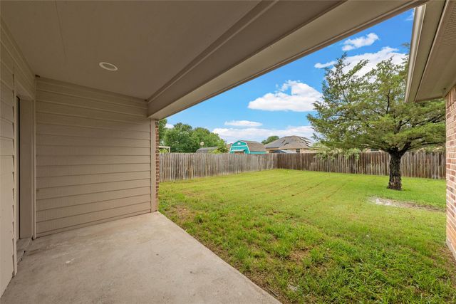 204 Hawk Ridge, Lacy Lakeview, TX 76705