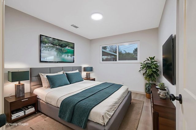 255 Lombardy Lane, Lemoore, CA 93245