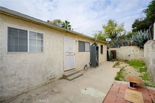 7025 Day Street, Tujunga, CA 91042