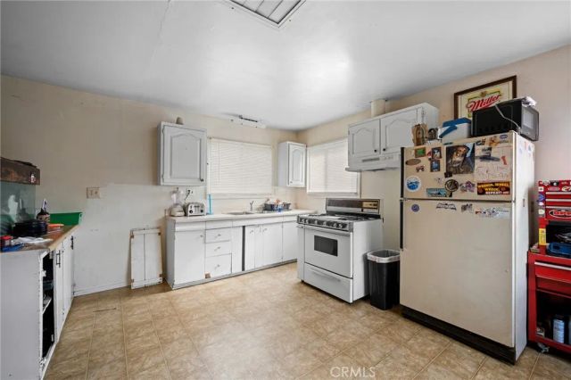 7025 Day Street, Tujunga, CA 91042