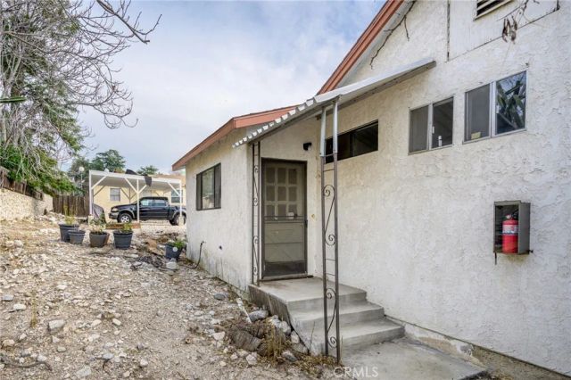 7025 Day Street, Tujunga, CA 91042