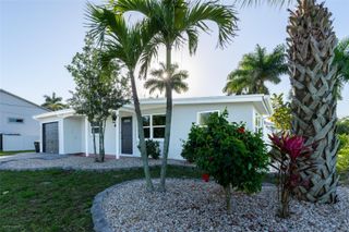 927 W OLYMPIA AVENUE, Punta Gorda, FL 33950