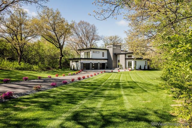 12900 S 86th Avenue, Palos Park, IL 60464