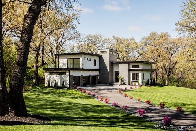 12900 S 86th Avenue, Palos Park, IL 60464