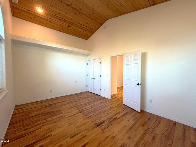 527 SW Wagner Meadows Drive, Grants Pass, OR 97526