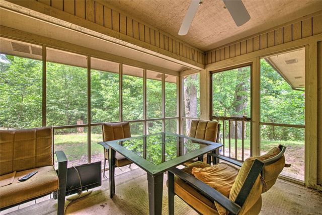 37 Fenchurch Drive, Bella Vista, AR 72715