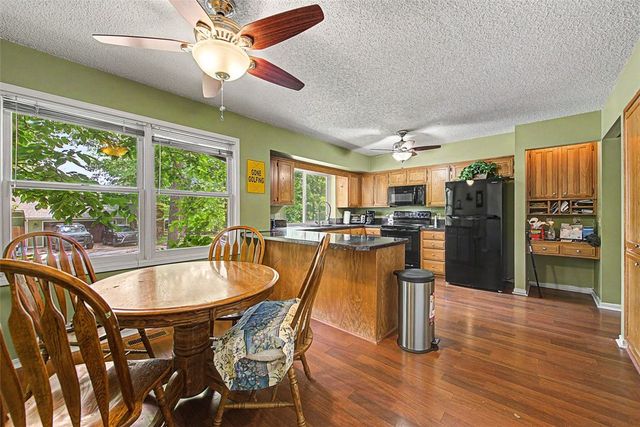 37 Fenchurch Drive, Bella Vista, AR 72715