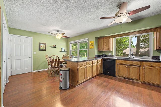 37 Fenchurch Drive, Bella Vista, AR 72715