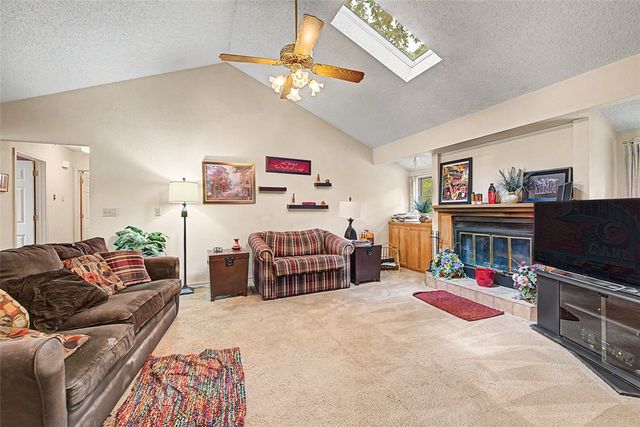 37 Fenchurch Drive, Bella Vista, AR 72715