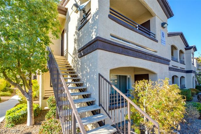 2291 West Horizon Ridge Parkway 8243, Henderson, NV 89052