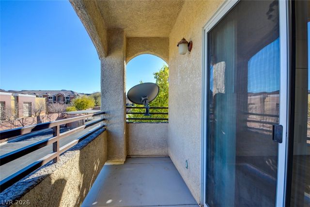 2291 West Horizon Ridge Parkway 8243, Henderson, NV 89052