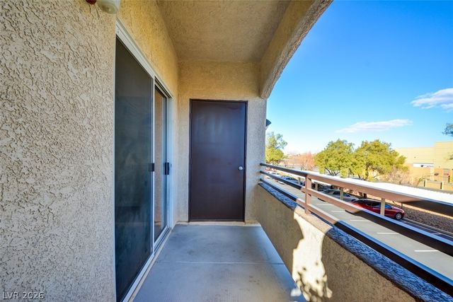 2291 West Horizon Ridge Parkway 8243, Henderson, NV 89052