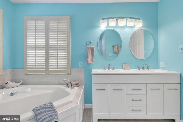 6967 FAIRWAY OAKS, Fayetteville, PA 17222