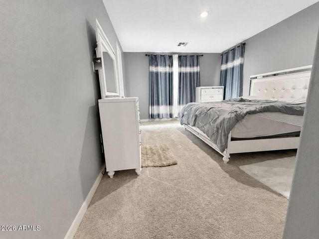 9444 W ROMA Avenue, Phoenix, AZ 85037