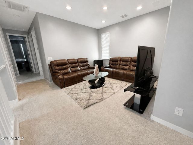 9444 W ROMA Avenue, Phoenix, AZ 85037