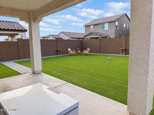 9444 W ROMA Avenue, Phoenix, AZ 85037
