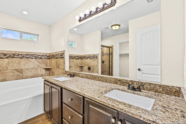 6610 woodstock, San Antonio, TX 78223