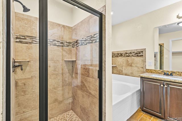 6610 woodstock, San Antonio, TX 78223