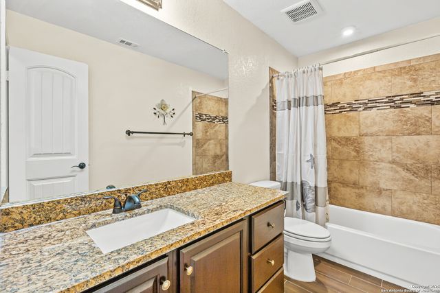 6610 woodstock, San Antonio, TX 78223