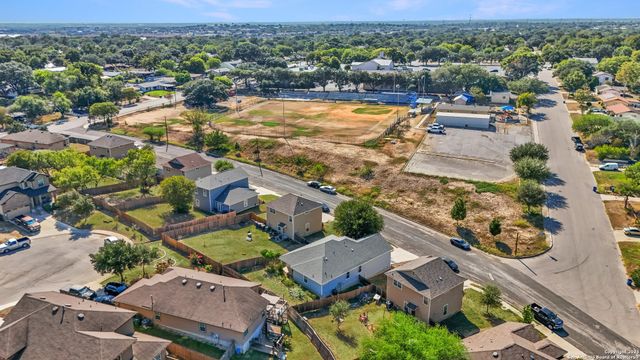 6610 woodstock, San Antonio, TX 78223