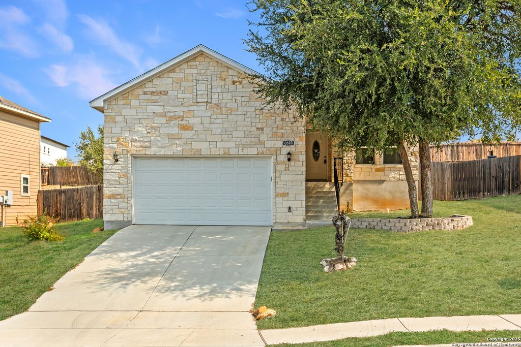 6610 woodstock, San Antonio, TX 78223