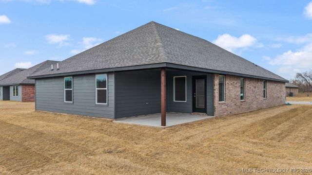 7530 E 156th Place S, Bixby, OK 74008