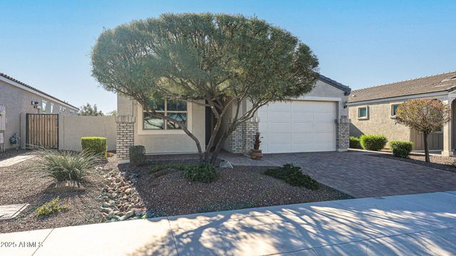 17887 W HIDDENVIEW Drive, Goodyear, AZ 85338