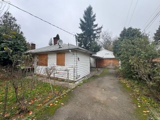 8923 Se CLINTON St, Portland, OR 97266