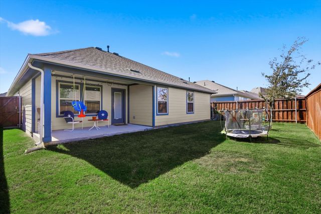 13117 Don Fisher Lane, Aubrey, TX 76227