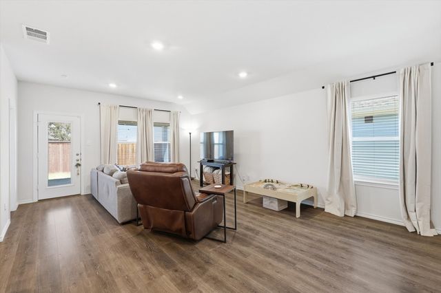 13117 Don Fisher Lane, Aubrey, TX 76227