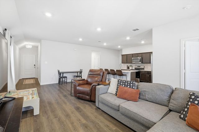 13117 Don Fisher Lane, Aubrey, TX 76227