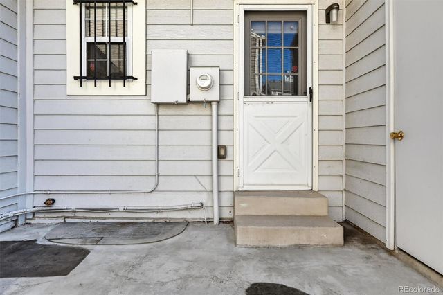 6822 S Independence Street, Littleton, CO 80128