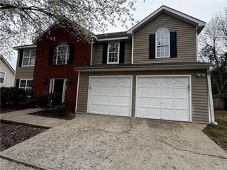 2463 Meadow Springs Drive, Lithonia, GA 30058