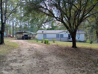 534 Lake Camelot Circle, Woodville, TX 75979