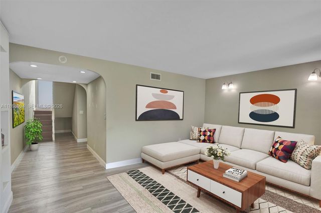 4350 W 11th Court 62, Hialeah, FL 33012
