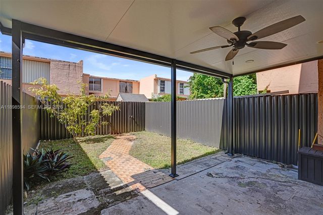 4350 W 11th Court 62, Hialeah, FL 33012