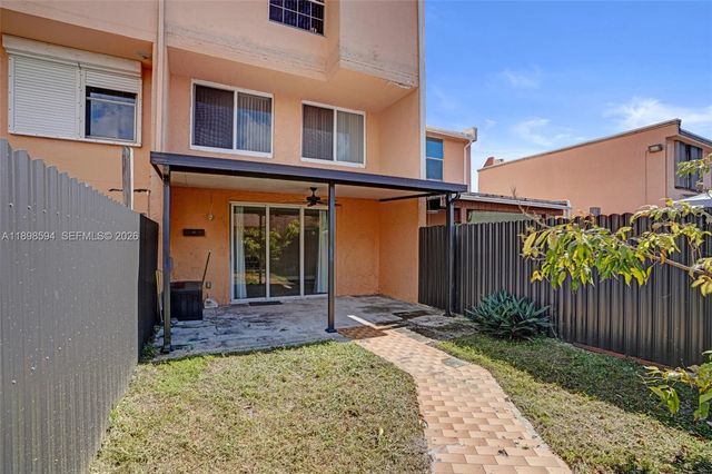 4350 W 11th Court 62, Hialeah, FL 33012