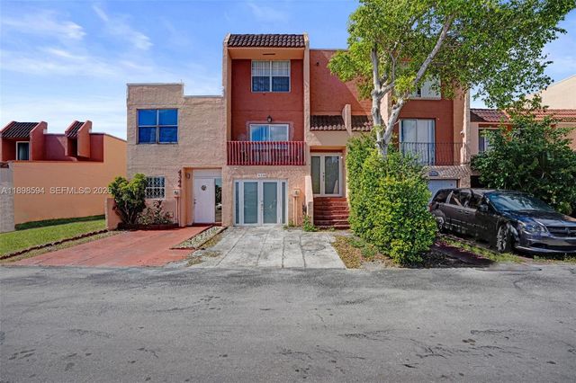 4350 W 11th Court 62, Hialeah, FL 33012
