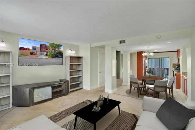 4350 W 11th Court 62, Hialeah, FL 33012