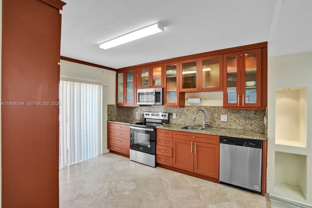 4350 W 11th Court 62, Hialeah, FL 33012