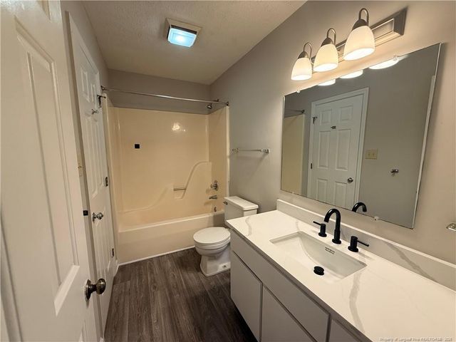 4071 Professional Drive, Hope Mills, NC 28348