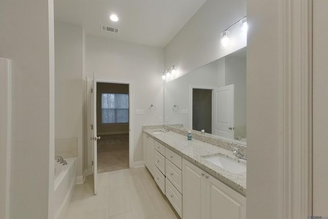 4847 Dacha Ln, Baton Rouge, LA 70817
