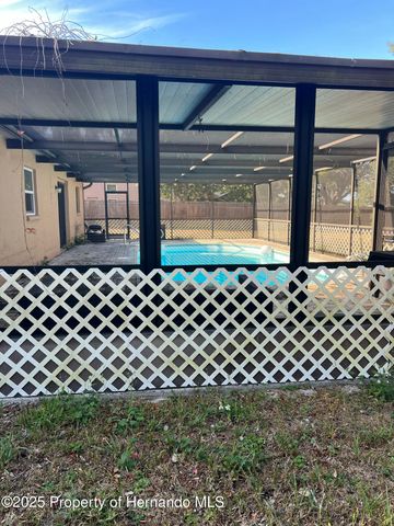 2441 Dustin Circle, Spring Hill, FL 34608